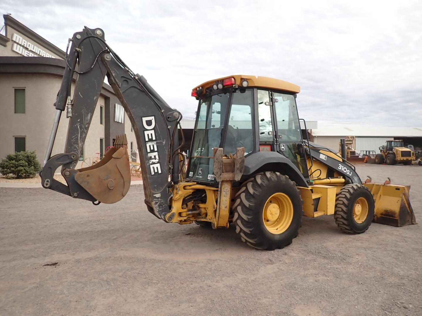 ./imagenes/INVOICE/2019/16543/RETROEXCAVADORA JOHN DEERE_310SJ (3).JPG